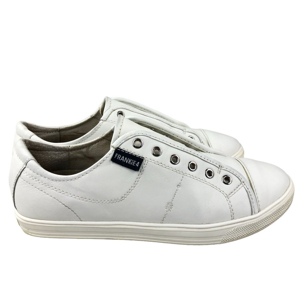 Frankie4 Women's Size 8.5 Nat II White Leather Closed Toe Low Top Sneakers Shoes